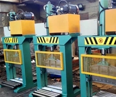 全自動(dòng)切膠機(jī)